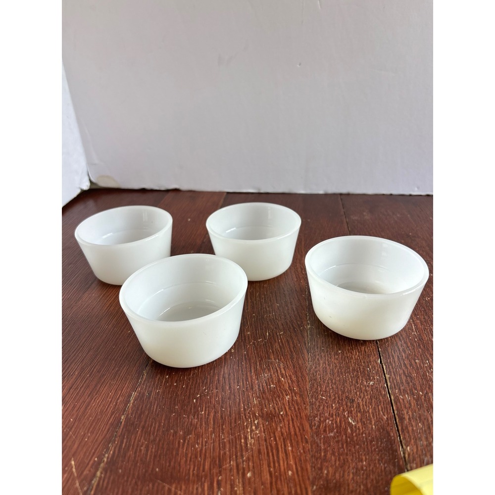 Vintage Glasbake Milk Glass Custard Cups‎ Ramekins Set 4 White Ovenware 2in Tall